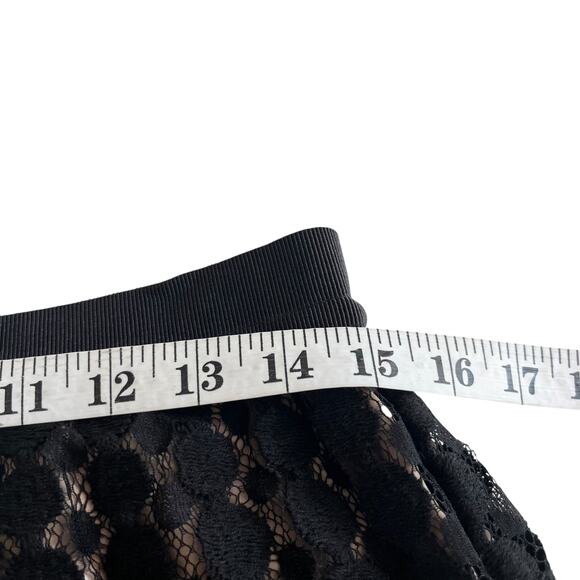 Ann Taylor Black Lace Tiered Ruffle Mini Skirt Size 8 NWT - Picture 5 of 7